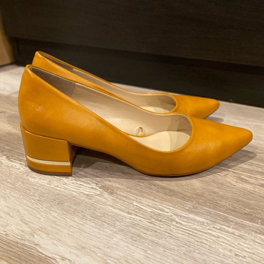 Zara Yellow Block Heel Pumps in Size 38